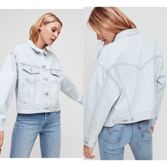 Levi's Jackets & Blazers - Levi’s • NWT Slouchy Denim Jacket Sz M